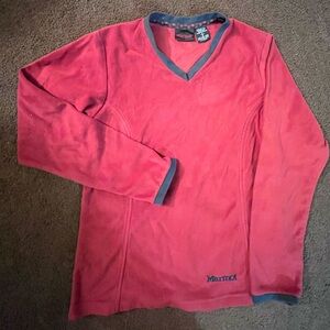 Men’s small Marmot sweater